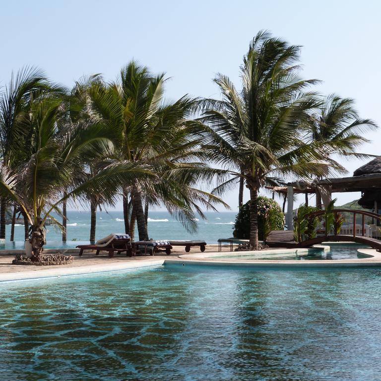 Aquarius Club Hotel Watamu Exterior photo